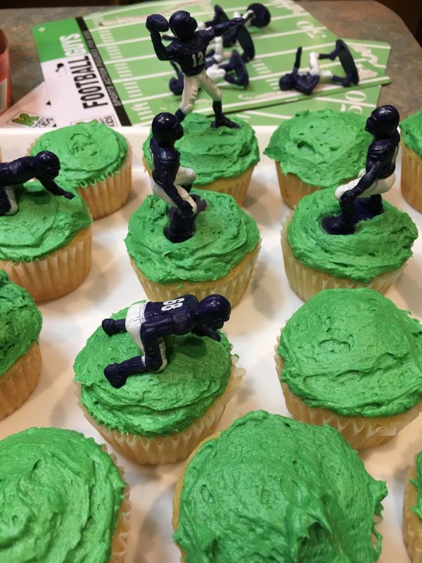 pixl football guy cupcakes